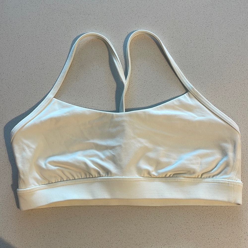 Lululemon Flow Y bra